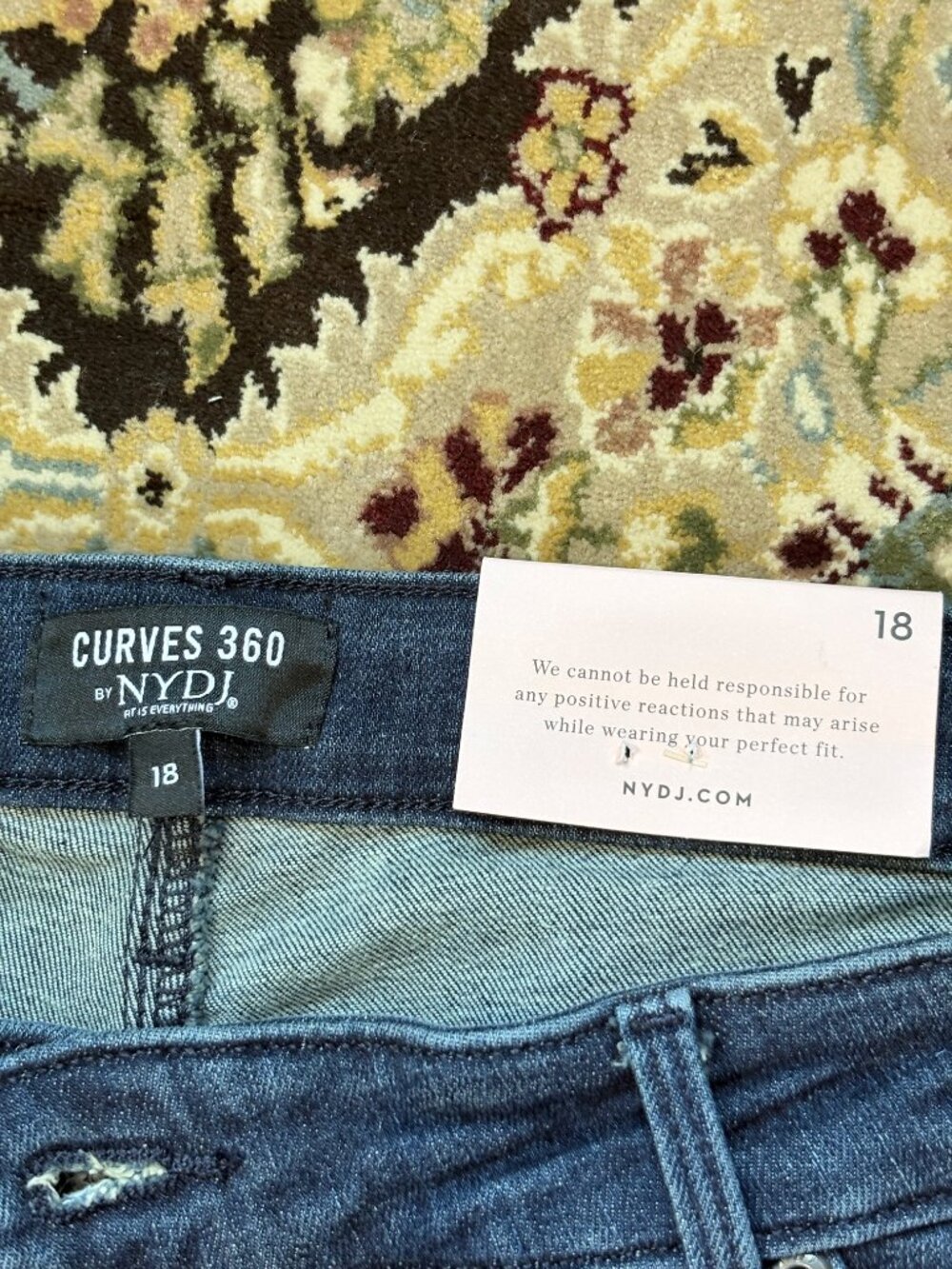 NYDJ Capri Jeans - Picture 3 of 4